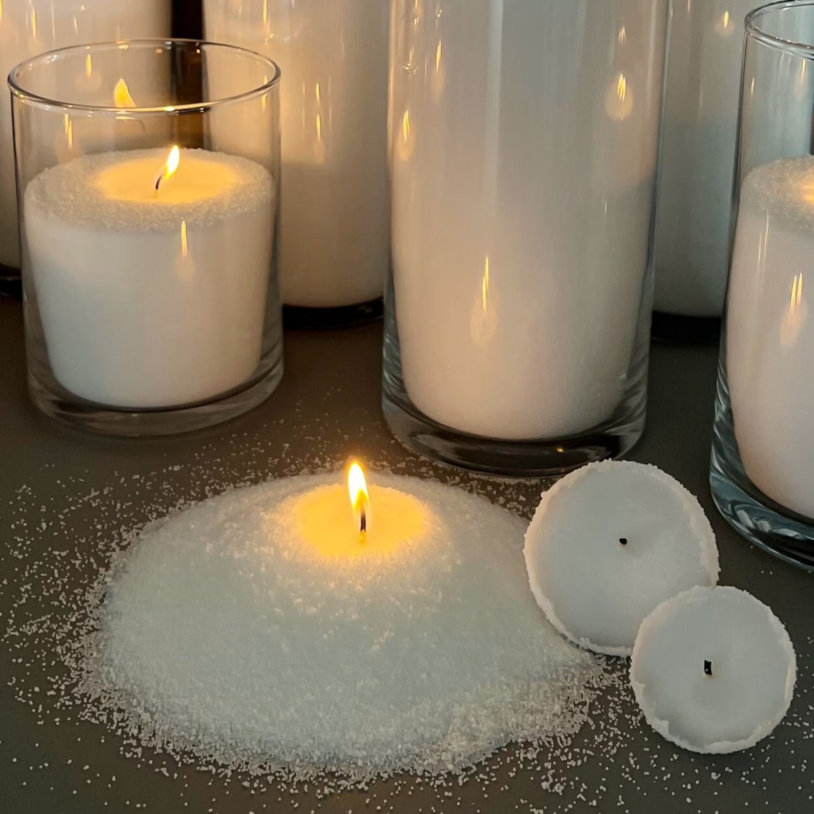 Perles de cire de paraffine de qualité supérieure pour la fabrication de  bougies (2KG) : : Cuisine et Maison